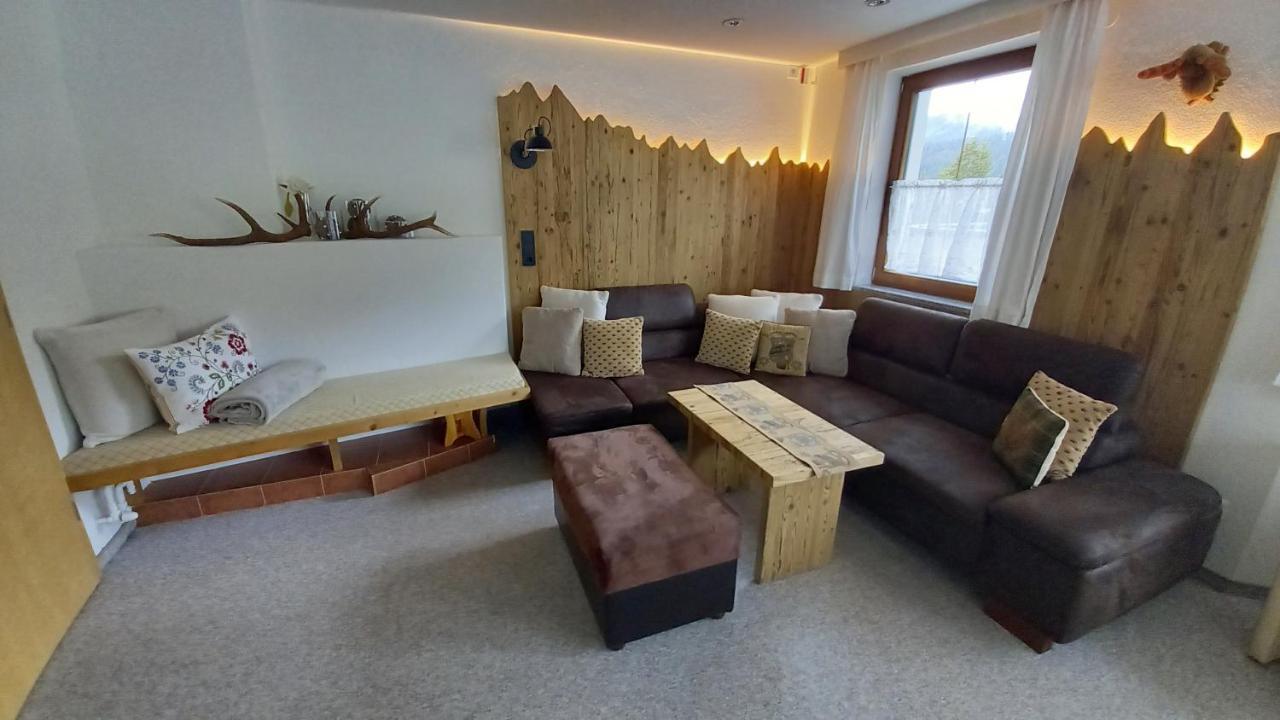 Alpineas Apartment ลอยทัช ภายนอก รูปภาพ