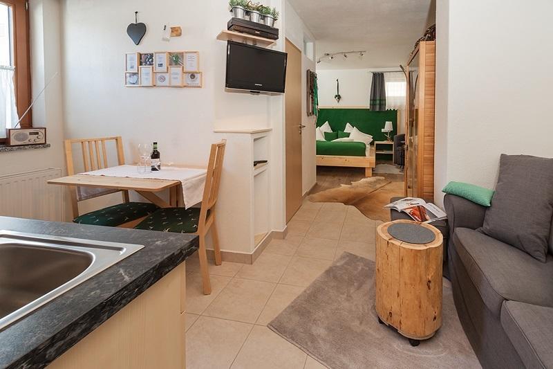 Alpineas Apartment ลอยทัช ห้อง รูปภาพ