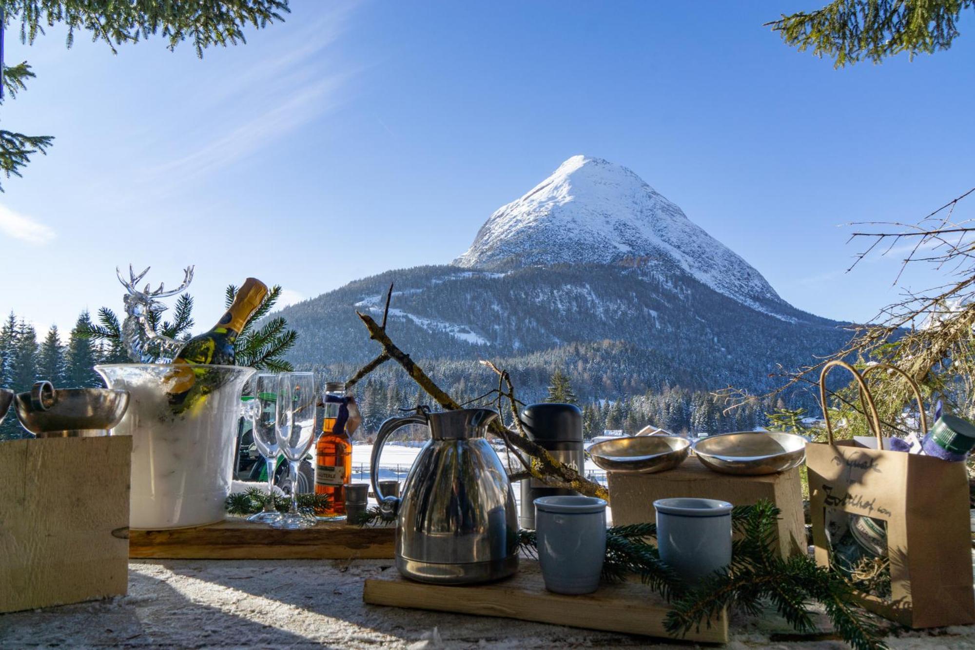Alpineas Apartment ลอยทัช ภายนอก รูปภาพ